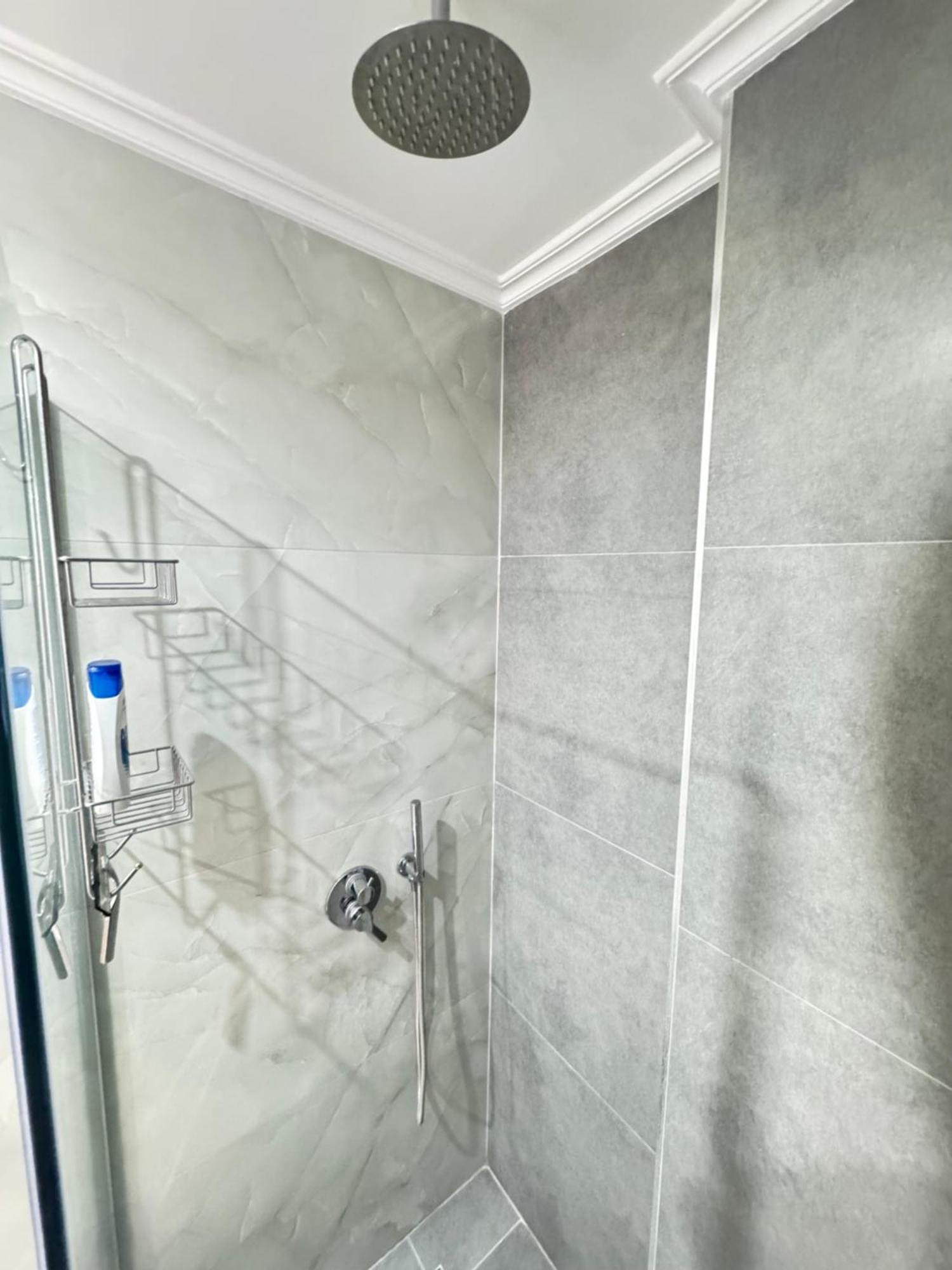 Sun & Sea Apartment Saranda Εξωτερικό φωτογραφία