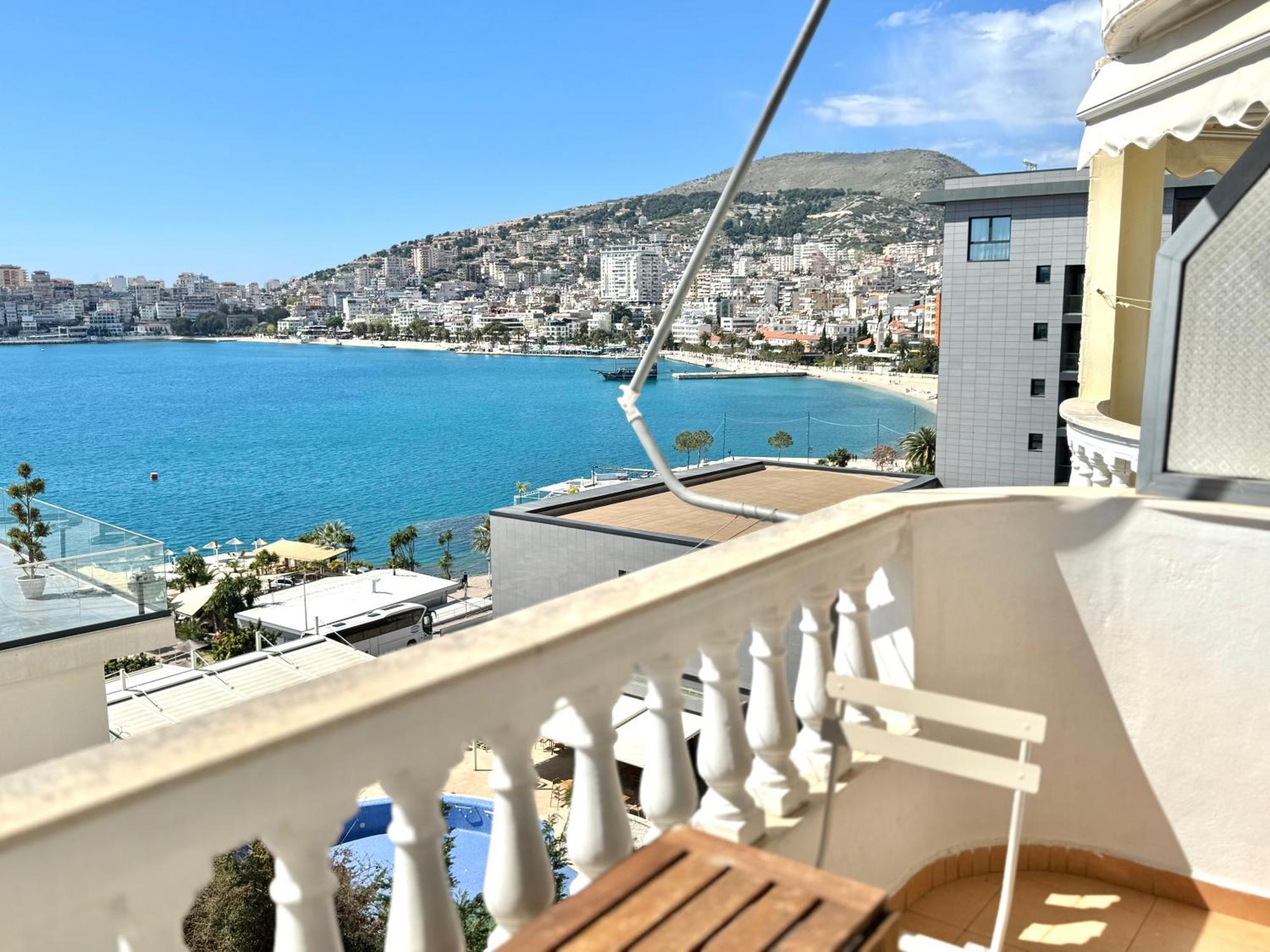 Sun & Sea Apartment Saranda Εξωτερικό φωτογραφία