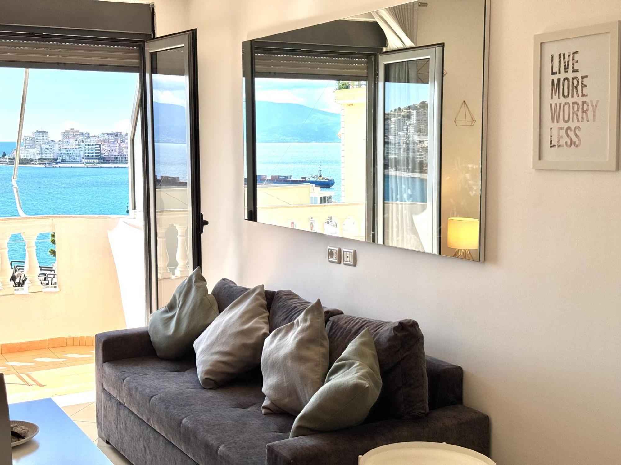 Sun & Sea Apartment Saranda Εξωτερικό φωτογραφία
